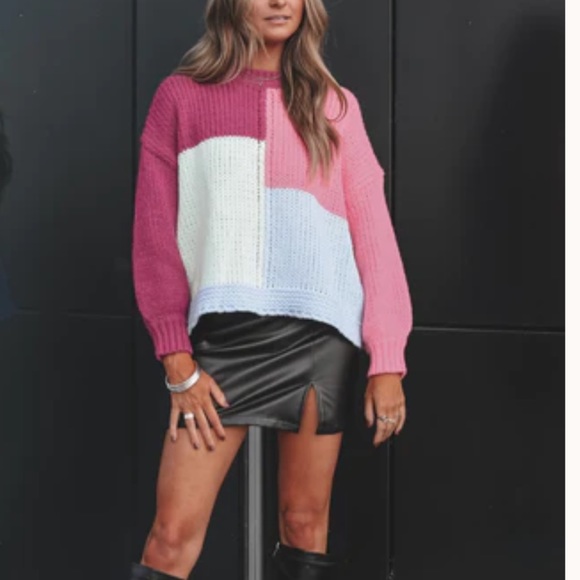 MINKPINK Sweaters - NEW! Rare MINKPINK jumper sweater